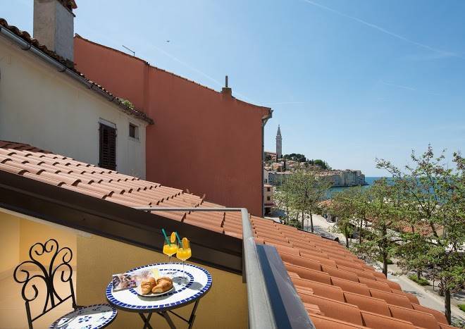 Valdibora sea view residence