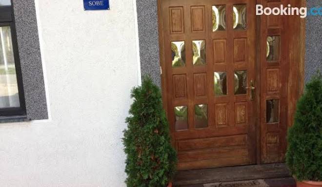 Sobe restoran valpovacki dvori sala za svatove