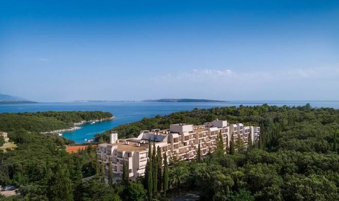 Eva sunny hotel & residence by valamar