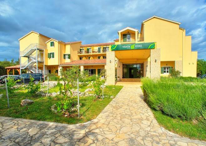 Hotel vrata krke