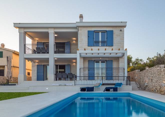 Beach residence msj