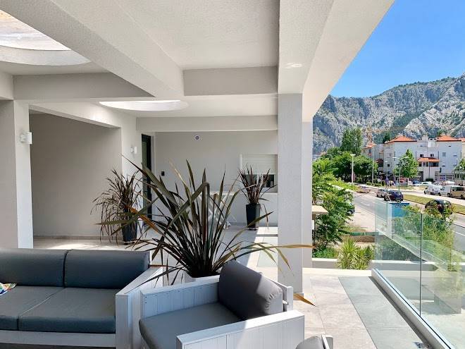 Deluxe suites mandic