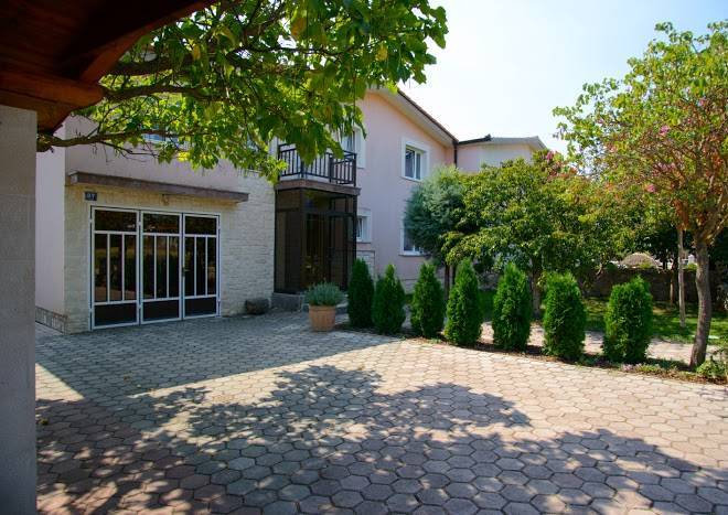 Precious Sunny & Comfortableperfect Getaway Image