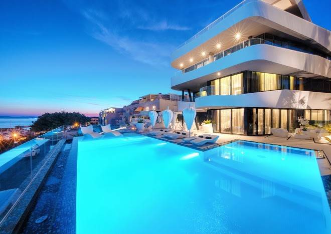 All Suites Hotel Posh Image