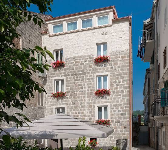 Mediterra residence