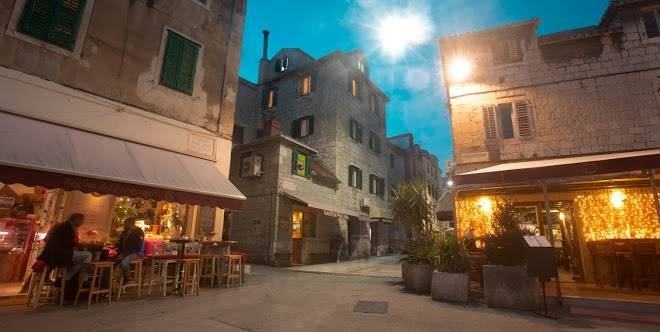 Tri Lava Luxury Living Image