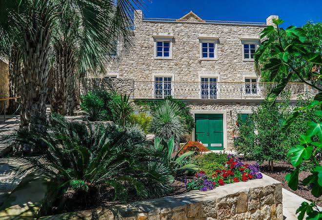 Hotel Lemongarden Image