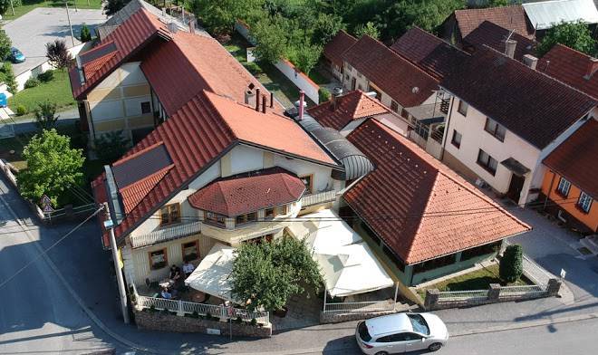 Pansion josko