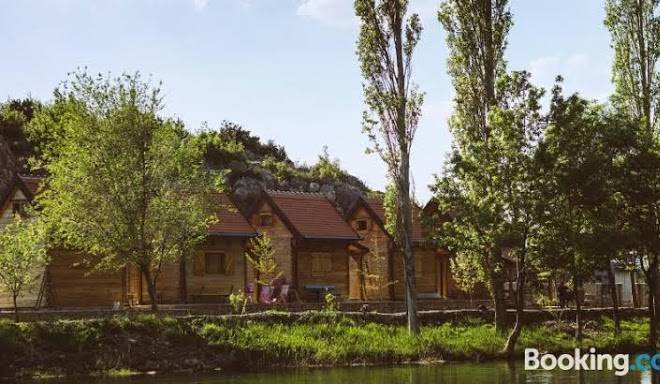 Bungalow zrmanja