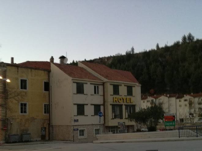 Hotel kanjon zrmanje