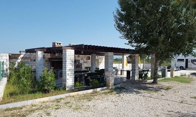 Kamen marnika kamp marni