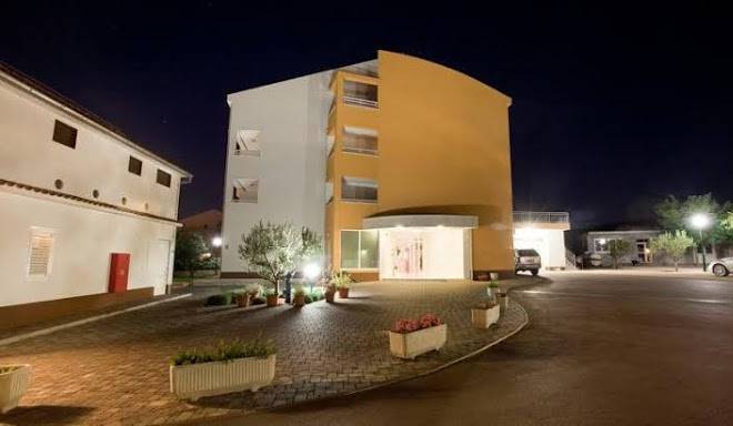 Hotel & restaurant joso