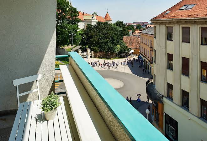 Irundo zagreb