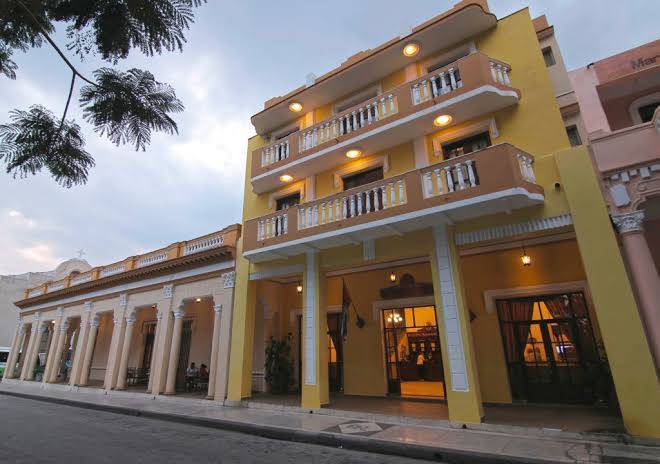 Hotel Royalton Image