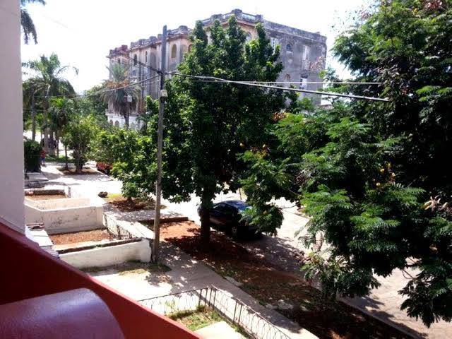 Listings Modern Living Classic Neighborhood Vedado Image