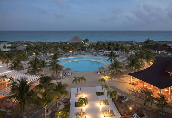 Bella isla resort