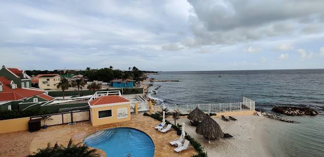 The strand of curacao