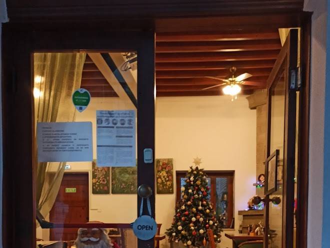Lefkara hotel and restaurant