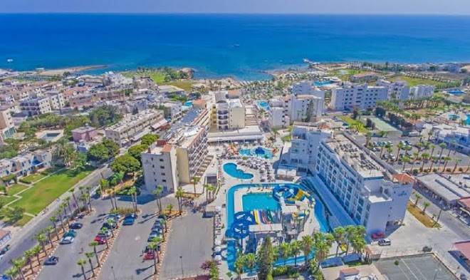 Marlita Beach Hotel Apts Image