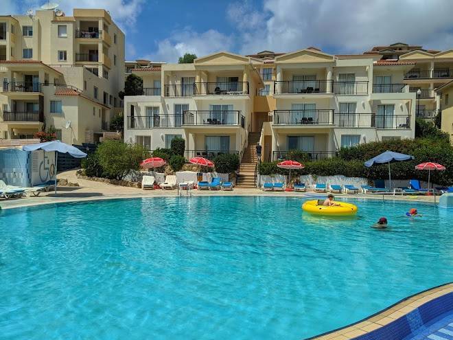 Paradise Kings Club Image