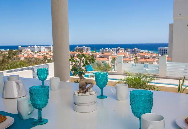 Romeo & Juliet Image