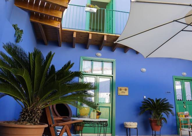 To Konatzi Tis Marika Tze Tou Yianni Image