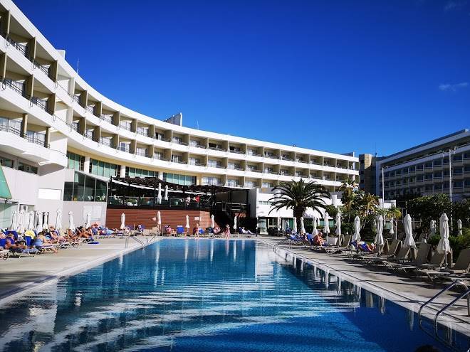 Louis Imperial Beach Hotel Image