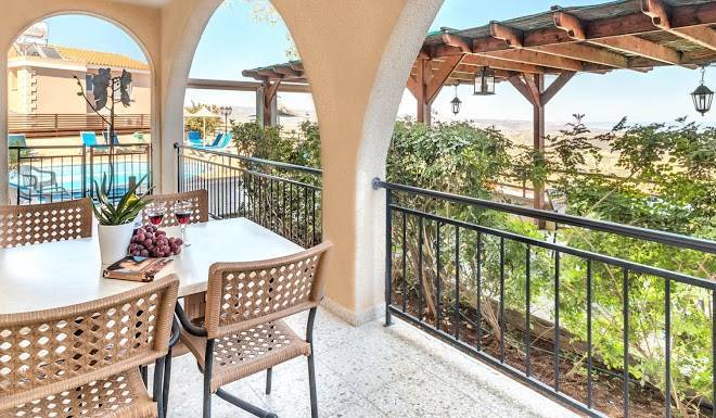 Hill View Restaurant Pissouri Image