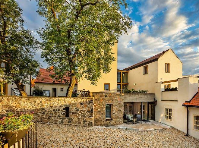 Bellevue hotel karlov