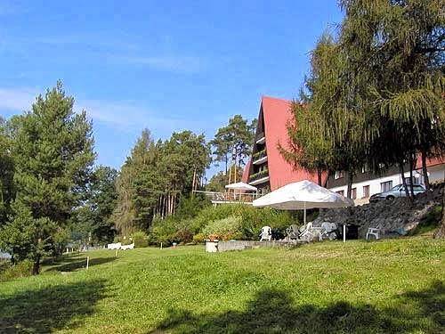 Hotel laguna slapy