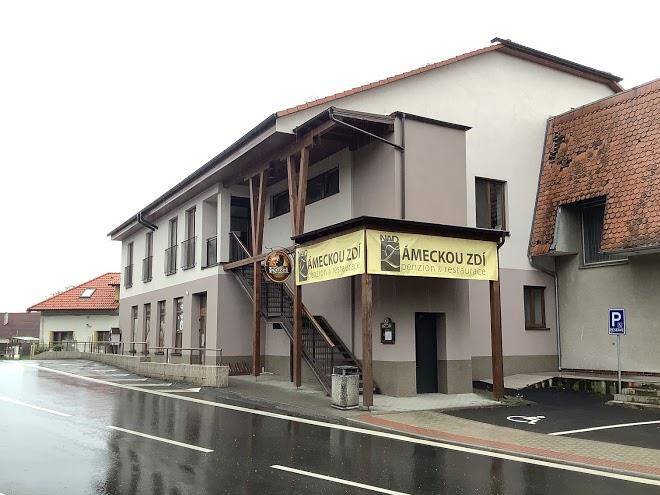 Penzion nad zameckou zdi