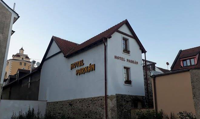 Hotel parkan