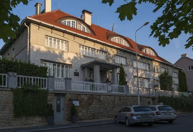 Hotel hoffmann art deco hotel