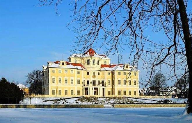 Zamek Liblice Konferencni Centrum Av Cr Image