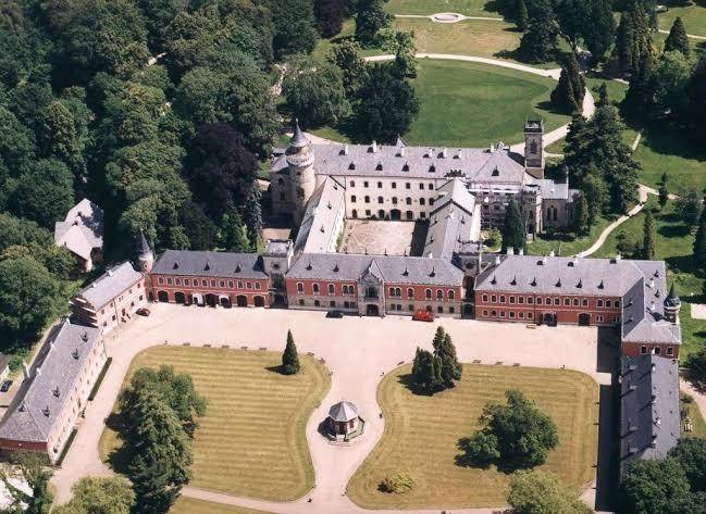 Hotel U Hroznu Image