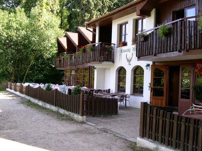 Lovecky hotel jivak
