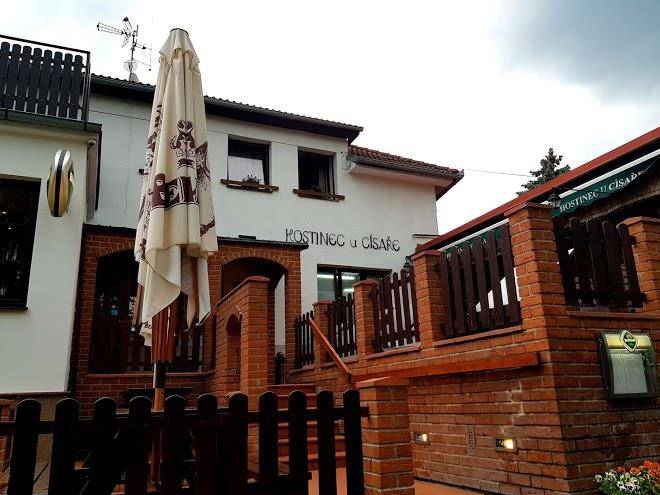 Restaurace a hotel u cisare