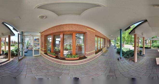 April hotel panorama