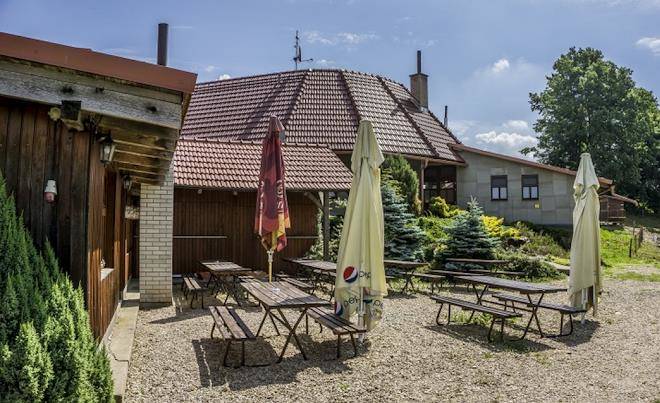 Penzion a restaurace sokoli hnizdo