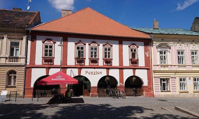 Restaurace podloubi