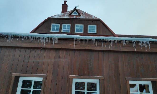 Capkova cabin pec pod snezkou