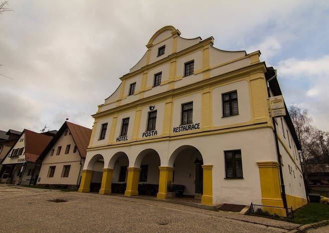 Hotel a restaurace posta
