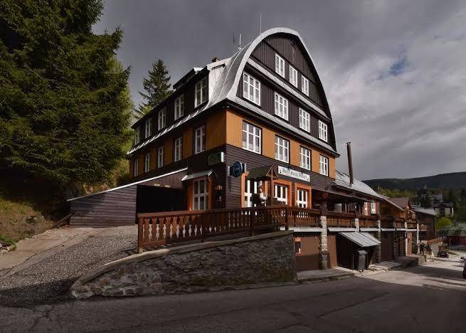 Hotel saint hubert