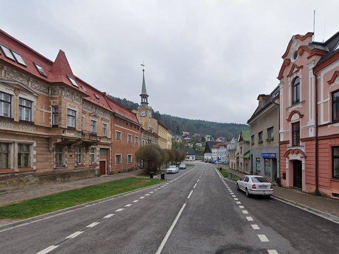 Svoboda nad upou
