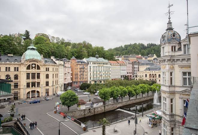 Goethe U Tri Moureninu Image