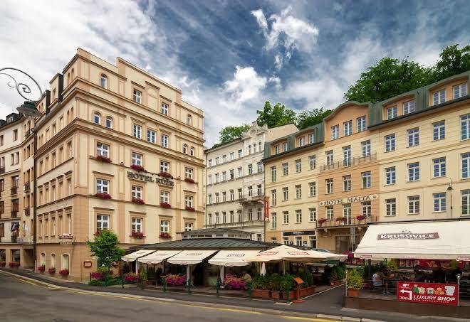 Hotel ruze
