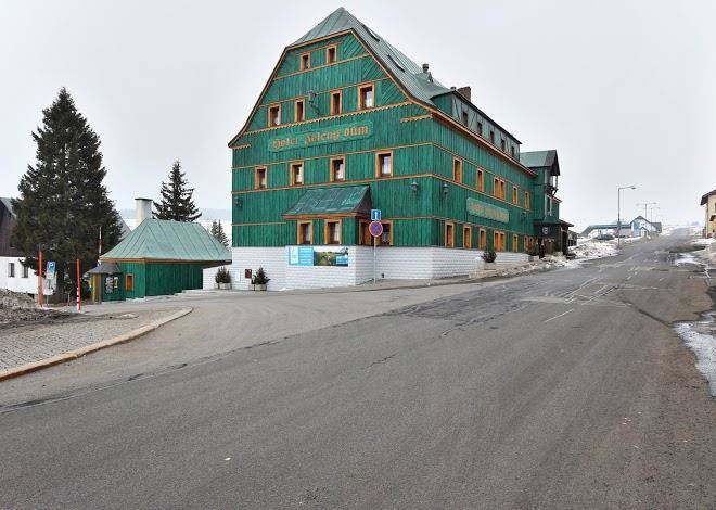 Hotel Zeleny Dum Image