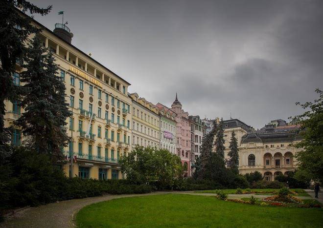 Interhotel Central Image