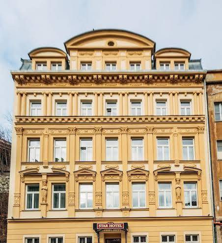 Star hotel