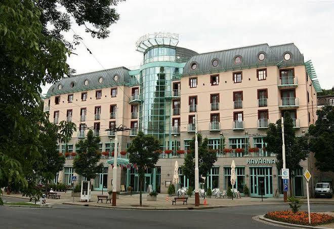Hotel cristal palace
